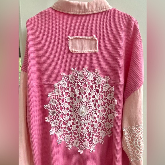 NEW, POL, Powder Pink Distressed Shacket - Picture 3 of 5